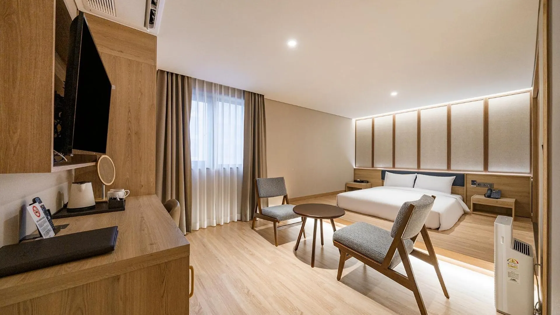 Hotel Foret The Spa Busan 3*,
